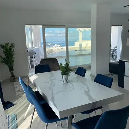 Sapphire Penthouse * Tropea
