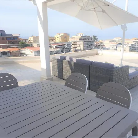 Sapphire Penthouse * Tropea